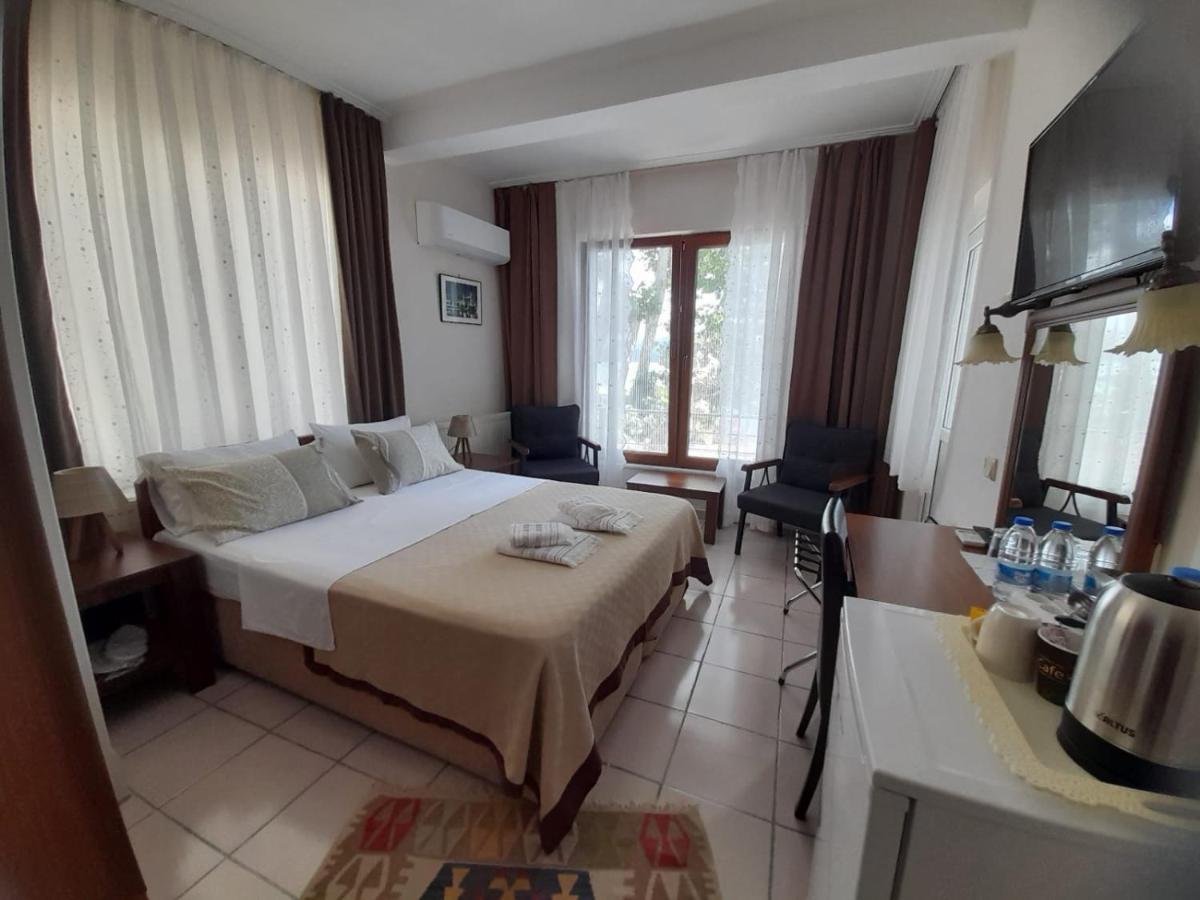 Goel Pension Egirdir Екстериор снимка