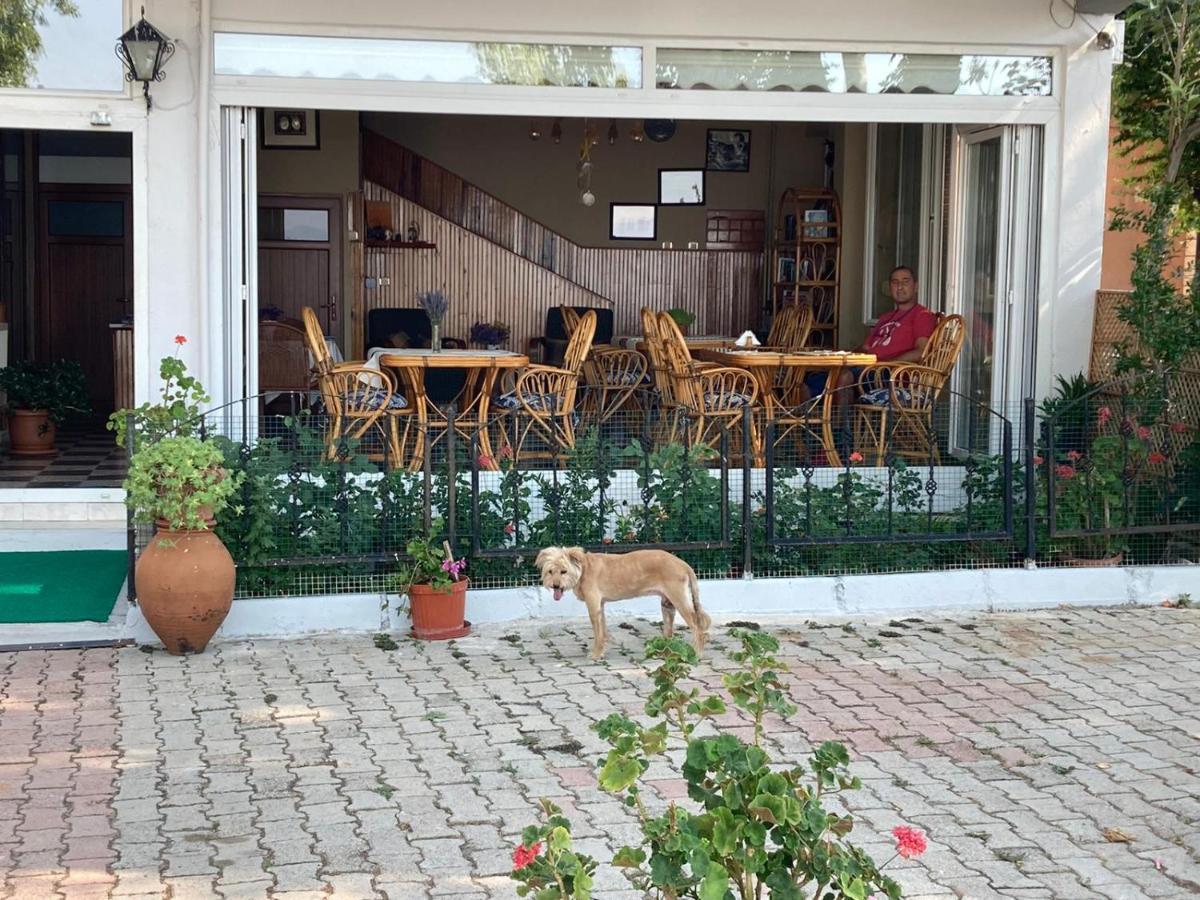 Goel Pension Egirdir Екстериор снимка