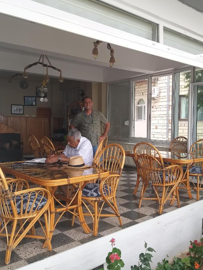 Goel Pension Egirdir Екстериор снимка